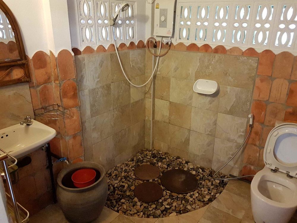 Mut Mee Garden Guest House Standard Twin Room 6