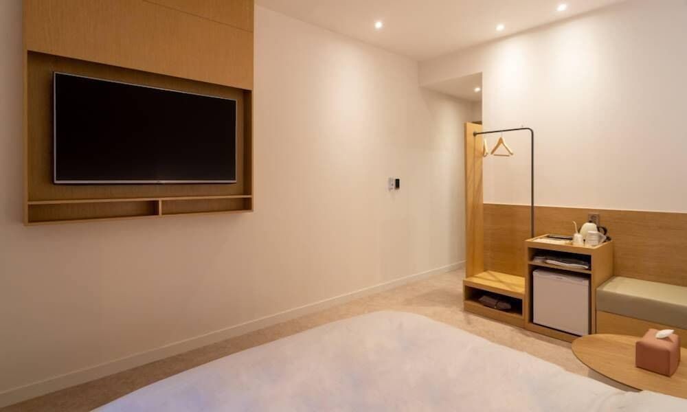 Goyang Hotel Yuji Standard Room 5