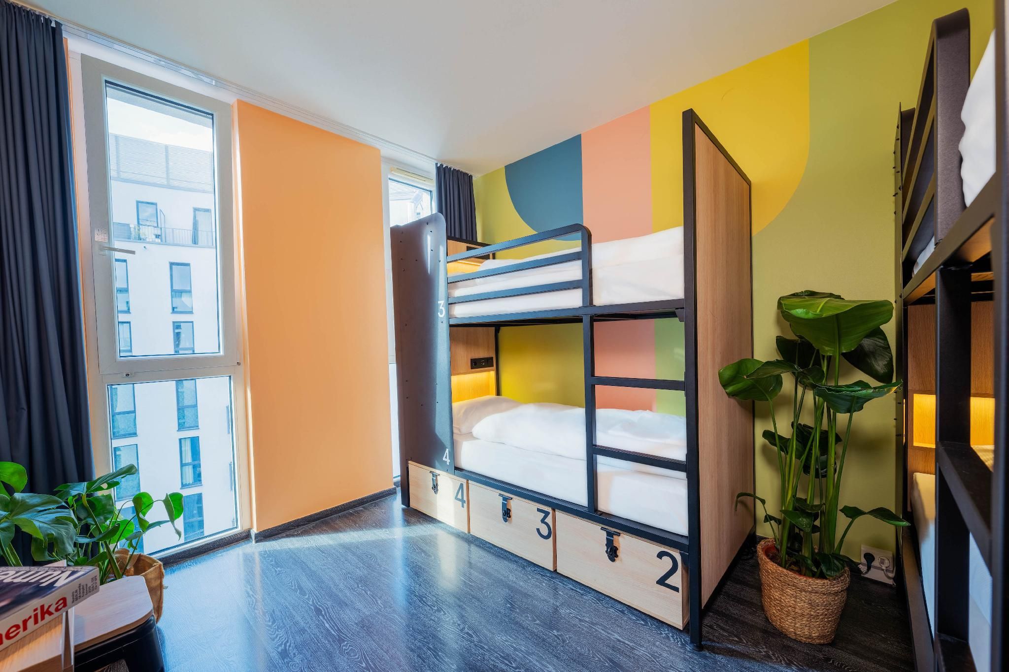 Generator Berlin Alexanderplatz Bed in 4-Bed Dormitory Room 2