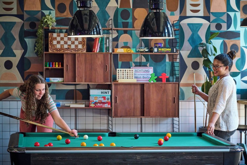 undefined Generator Berlin Alexanderplatz