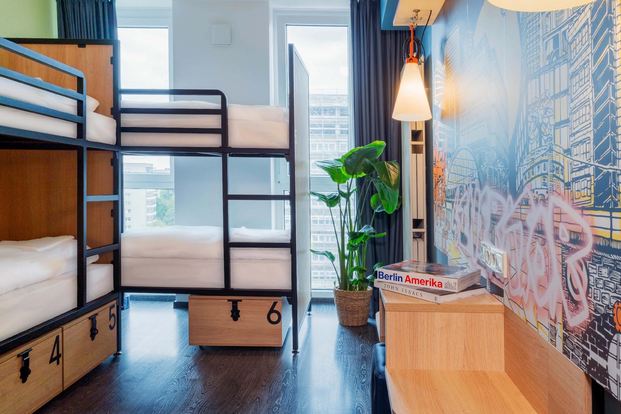 undefined Generator Berlin Alexanderplatz 10