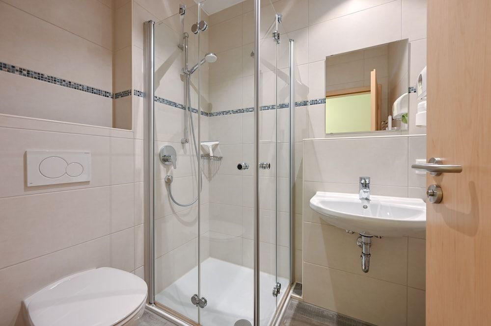 Rote Villa Füssen Single Room, Private Bathroom 2