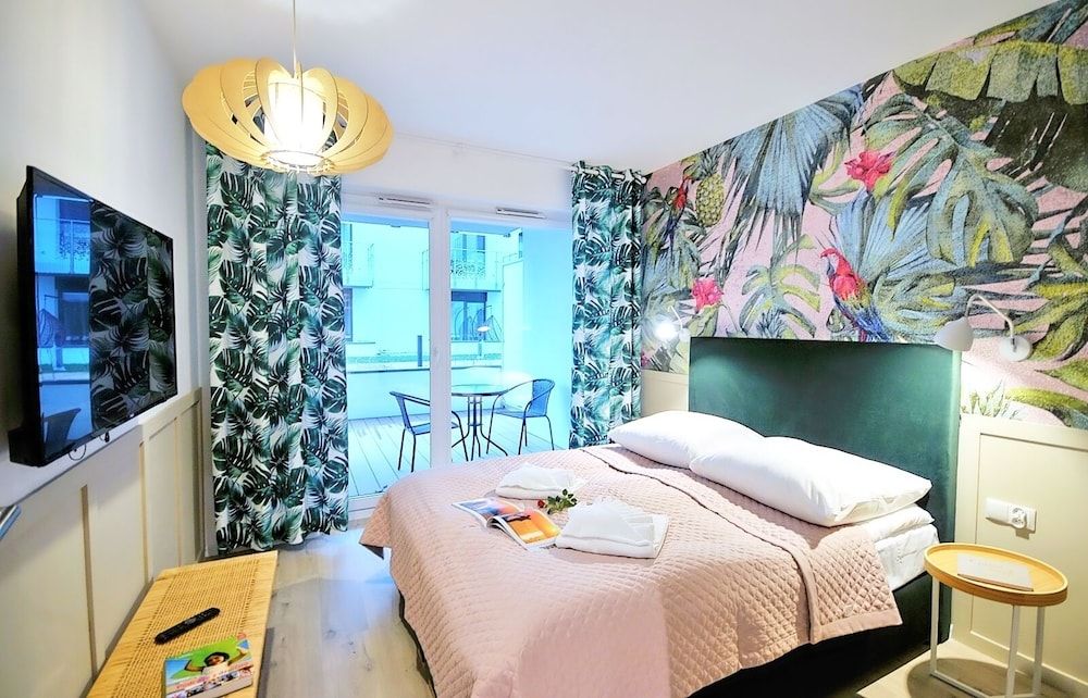 Family Apartment, Multiple Beds, Pool Access, Pool View (NT C212)