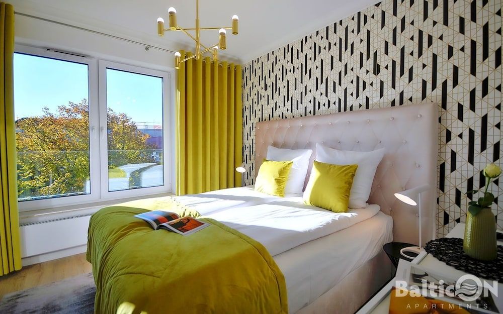 Deluxe Apartment, 1 Queen Bed with Sofa bed, Pool Access, Park View (NTA501)
