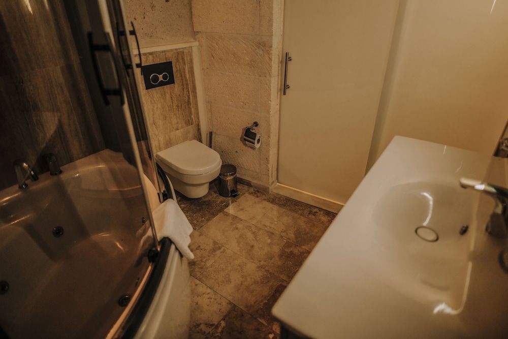 Tabal Cave Hotel Deluxe Double Room (Virtus) 6