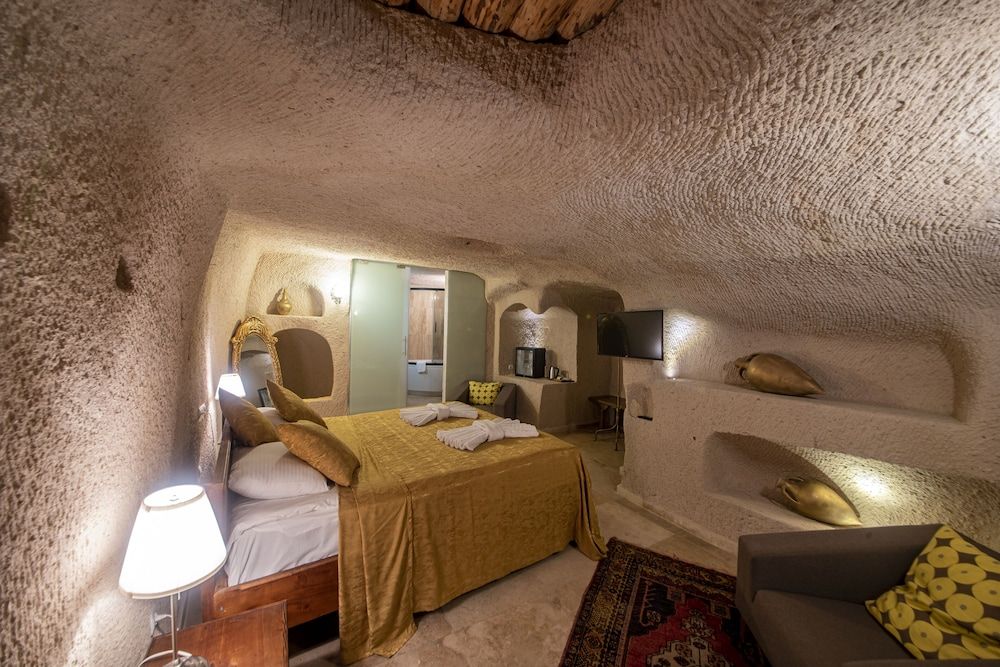 Tabal Cave Hotel Deluxe Double Room (Virtus) 4