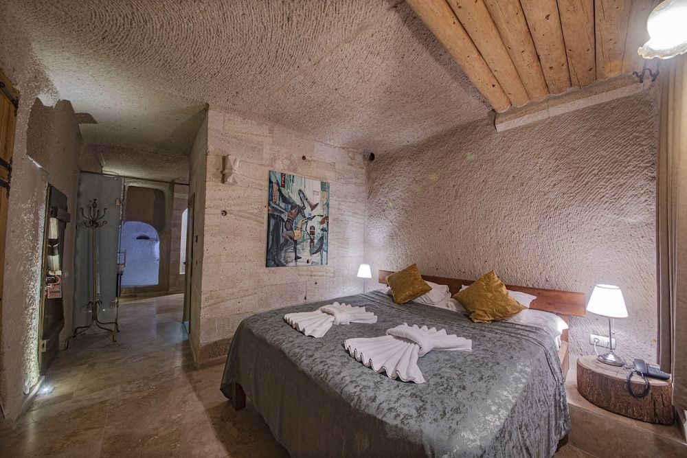 Tabal Cave Hotel Deluxe Double Room (The Hamam Suite) 6