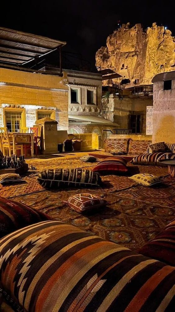 undefined Tabal Cave Hotel 8