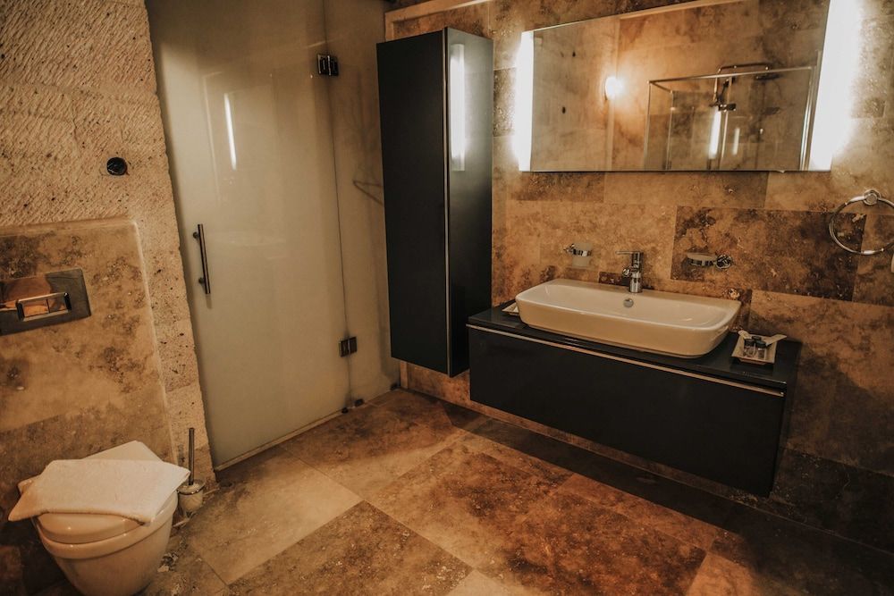 Tabal Cave Hotel Deluxe Double Room (The Hamam Suite) 8