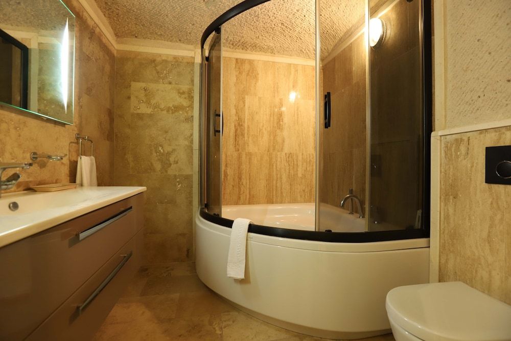 Tabal Cave Hotel Deluxe Double Room (Virtus) 5