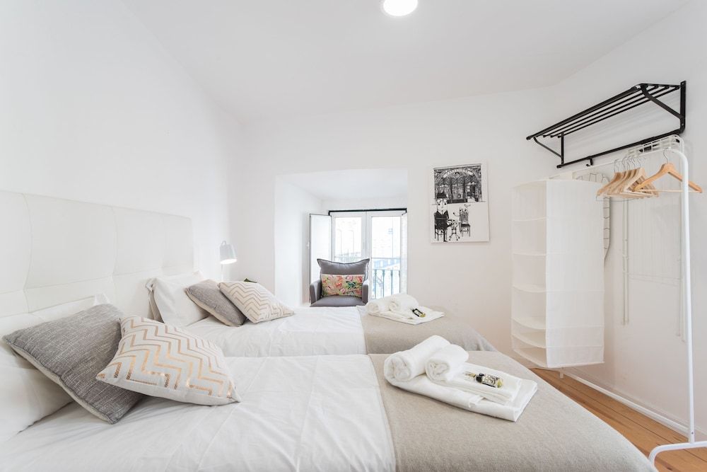 Apartments Center Alfama City Apartment, 1 Bedroom 2