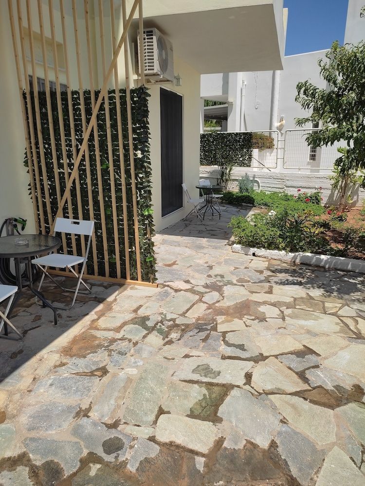 Double M Economy Room, 1 Queen Bed, Courtyard View 6