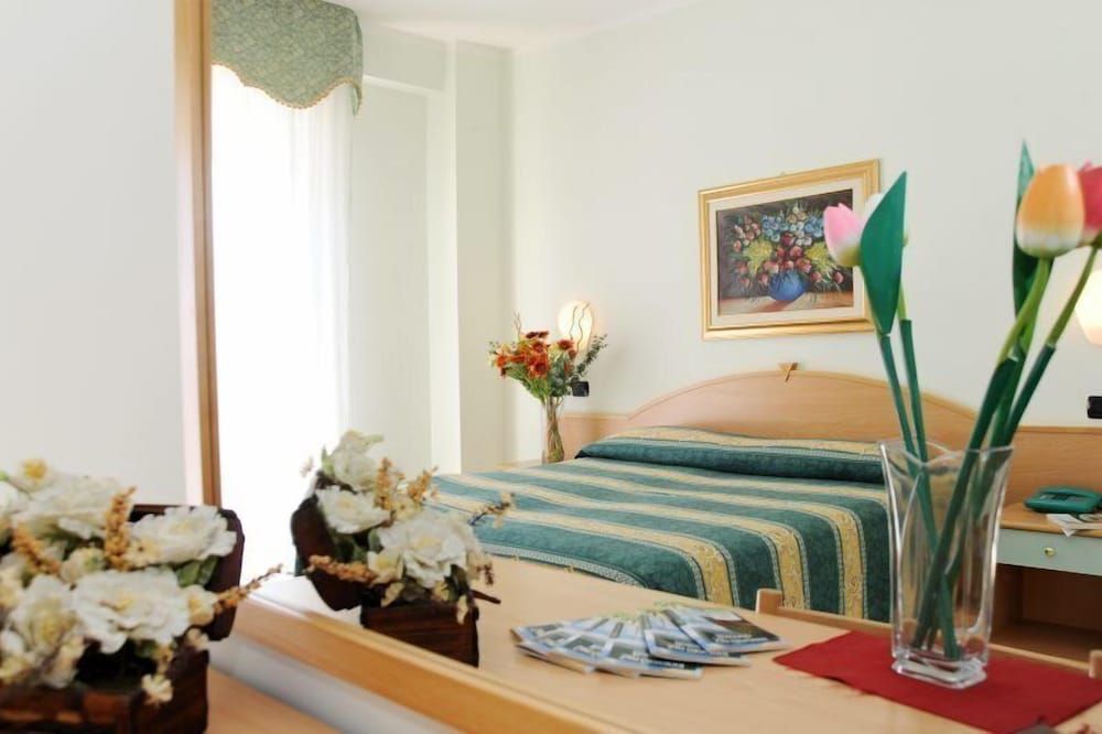 Hotel Garden Double Room 3