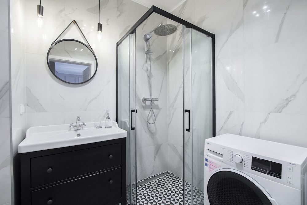 Apartments Browar Gdanski by Renters Apartment, 1 Bedroom, Balcony 8