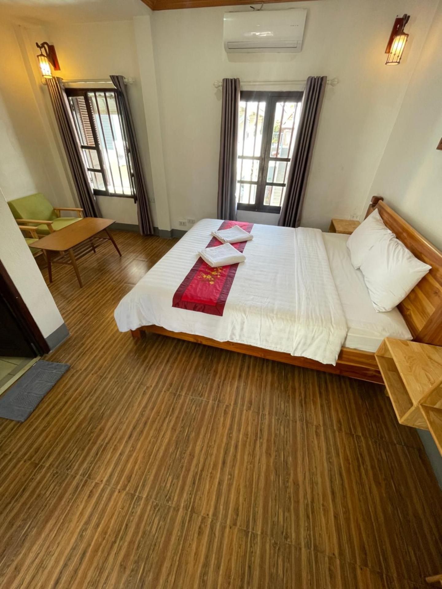 undefined Liberty Place 10