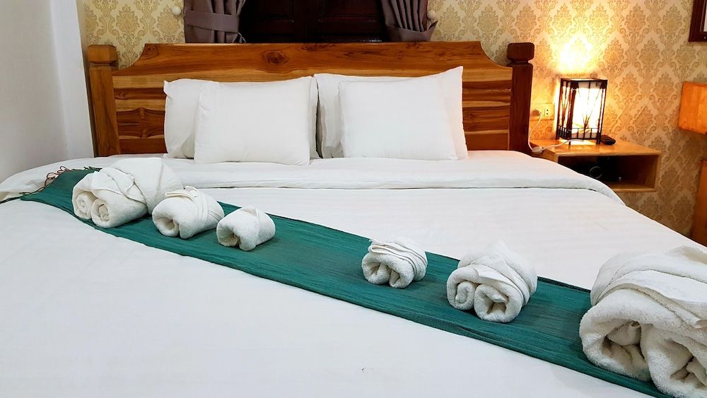 undefined Liberty Place 5