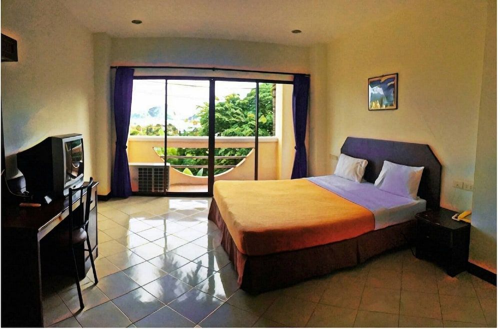 undefined The Royal Residence 4