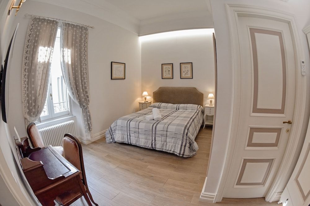 Al Centro Luxury Home Standard Double Room, Non Smoking (Quercia) 3