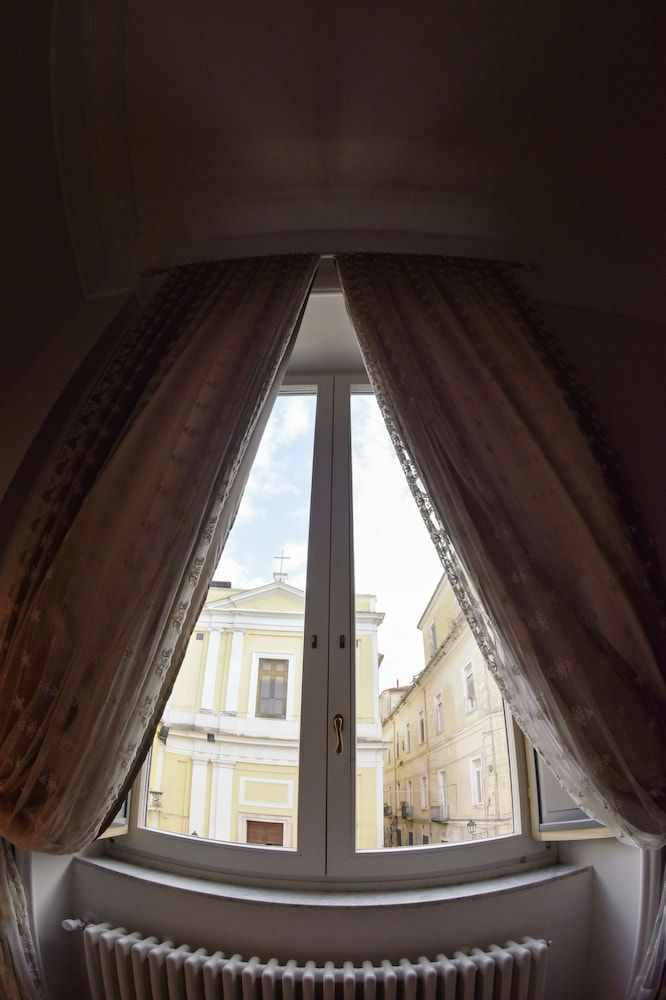 Al Centro Luxury Home Family Room, 2 Bedrooms, City View (Verbena) 13