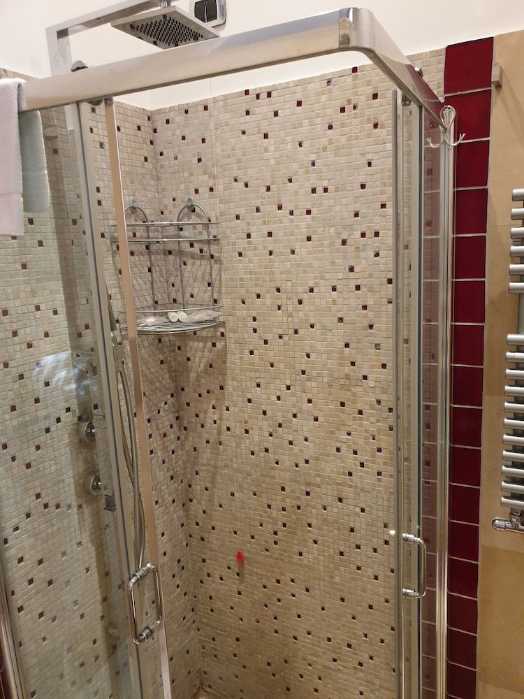 Al Centro Luxury Home Superior Room 8