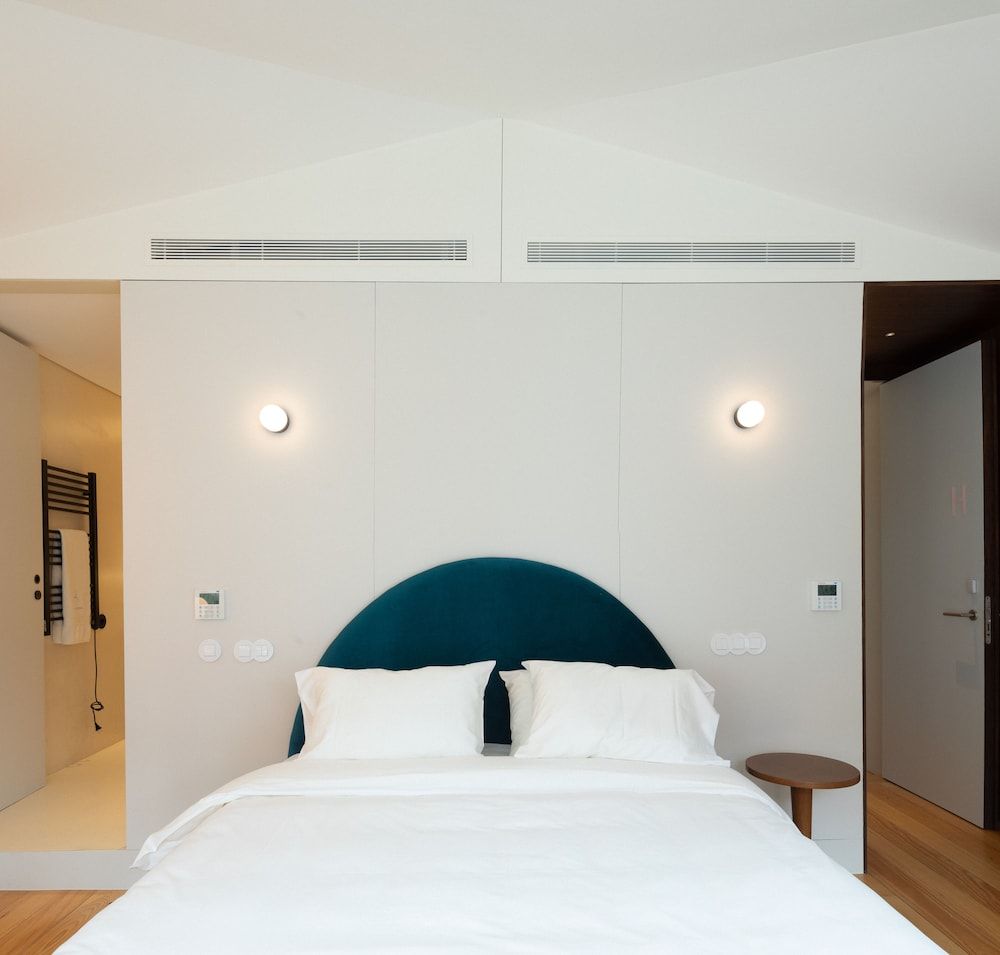 Almadina Smart Luxury Superior Room with Balcony