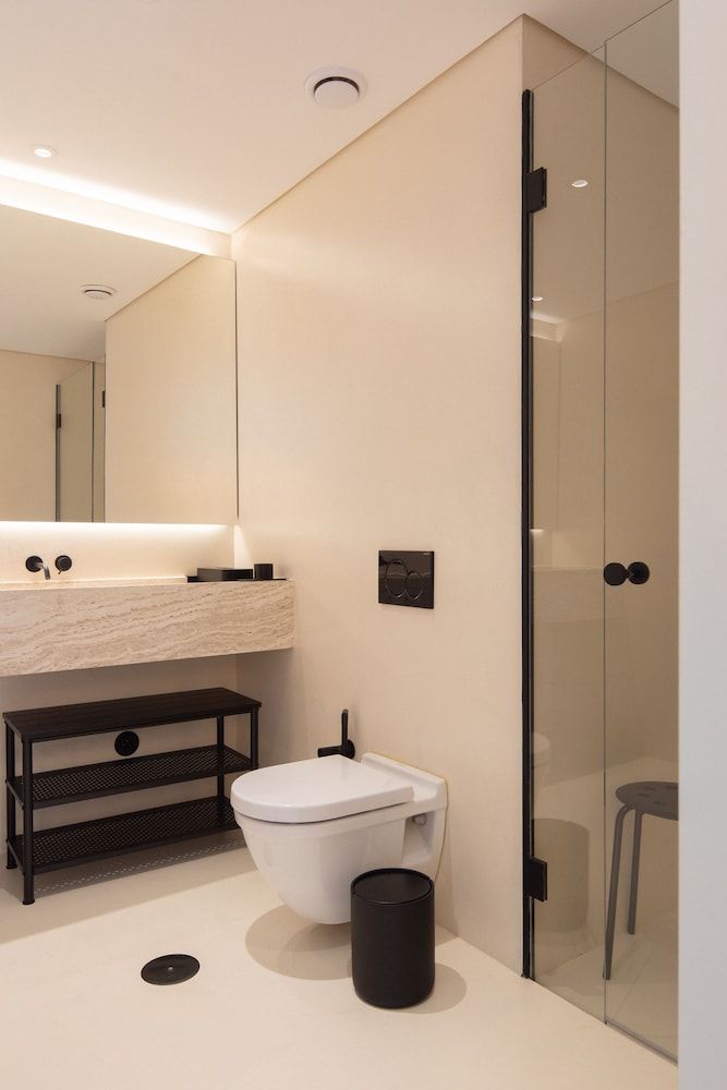 Almadina Smart Luxury Superior Room with Balcony 7