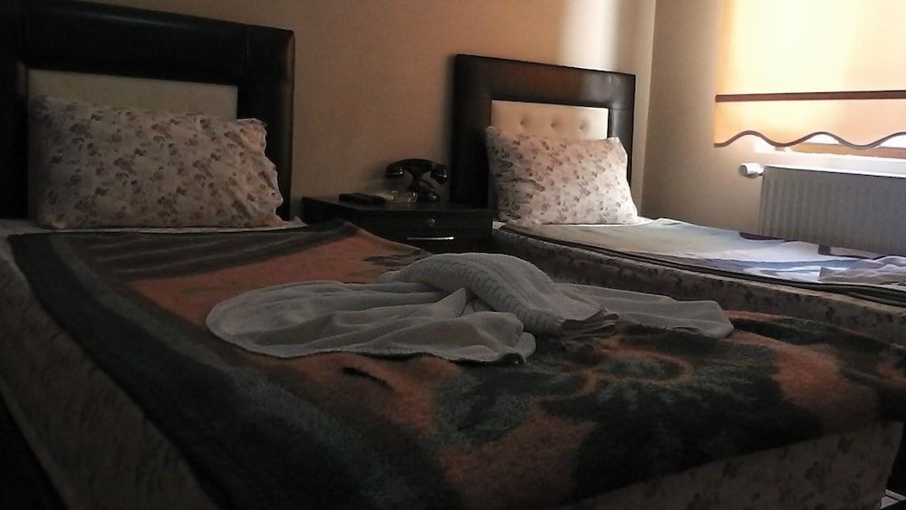 Mevlevi Hotel Double or Twin Room 3