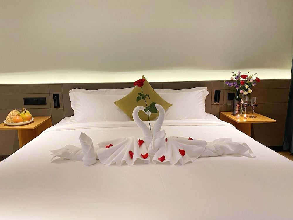 Yunfan Hotel Deluxe Double Room 2