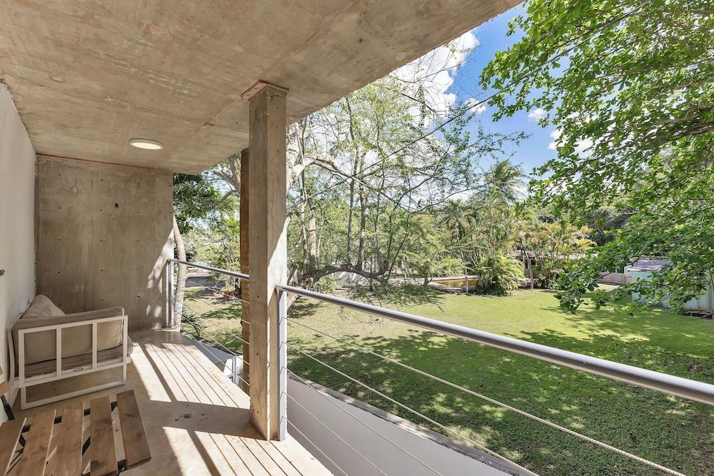 Viento Beach Lodge Basic Room 4