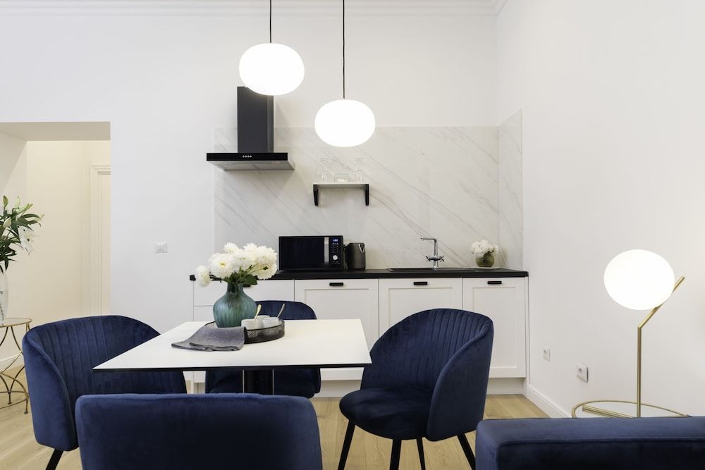 Pierrot & Pierrette Apartments Exclusive Apartment 6