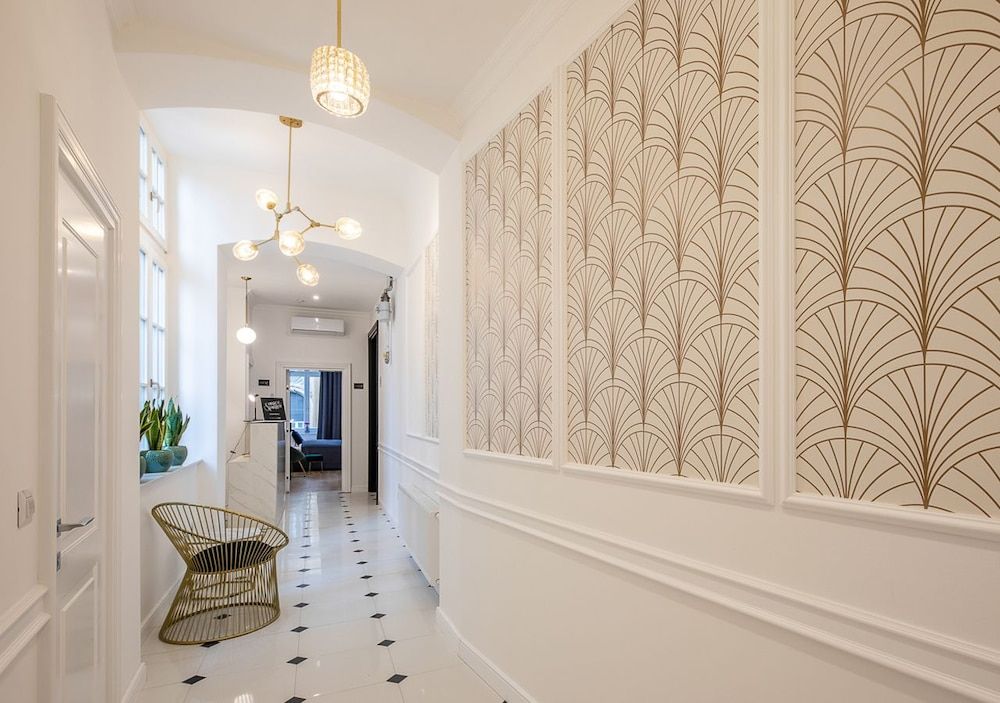 undefined Pierrot & Pierrette Apartments 8