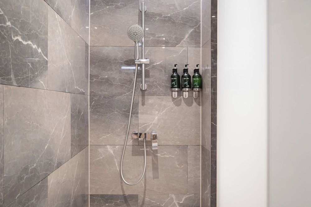 Naive S Hotel Classic Double Room (No Window) 3