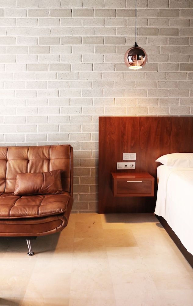 Alicante Aparthotel Evolution Design Studio Suite, 1 Queen Bed with Sofa bed, City View 9