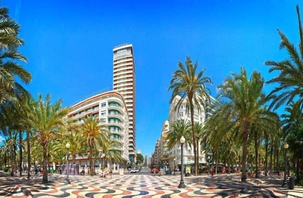 undefined Alicante Aparthotel Evolution 3