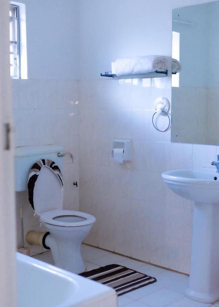 Adlib Executive Lodge Standard Twin Room, Ensuite 7