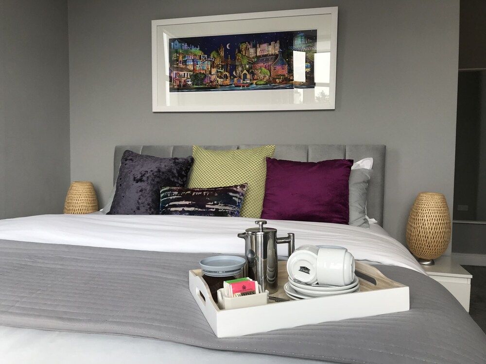 Super King Room