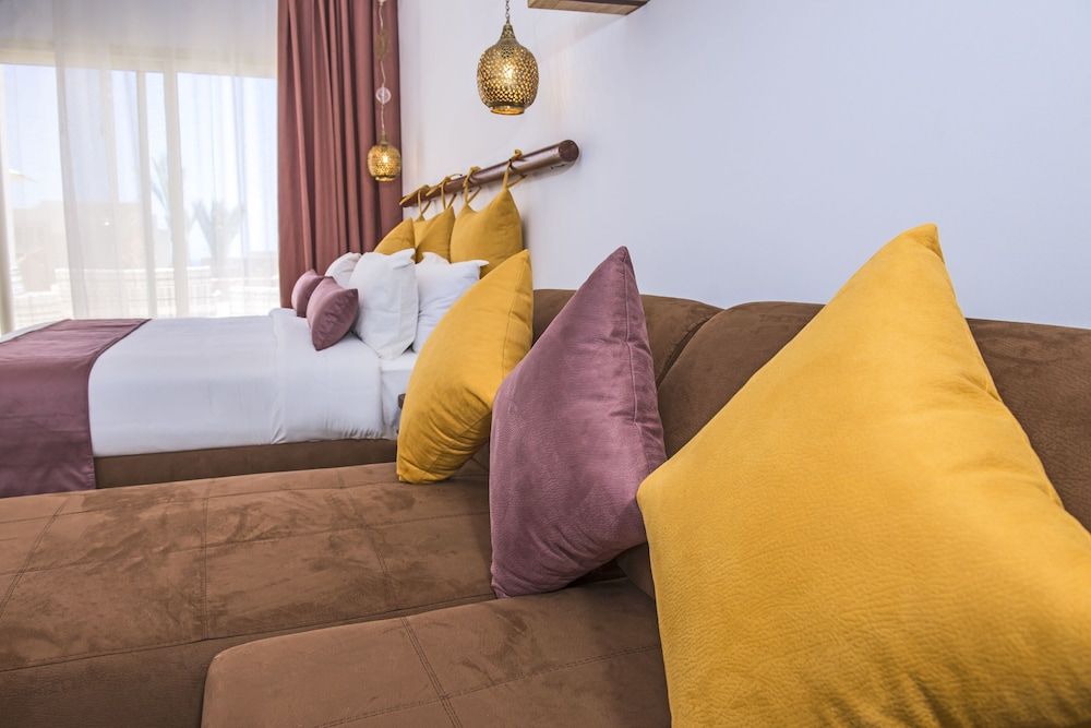 Outstanding Sea View-Azzurra Apartments Luxury Studio 3