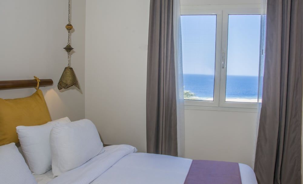 Outstanding Sea View-Azzurra Apartments Signature Apartment 4