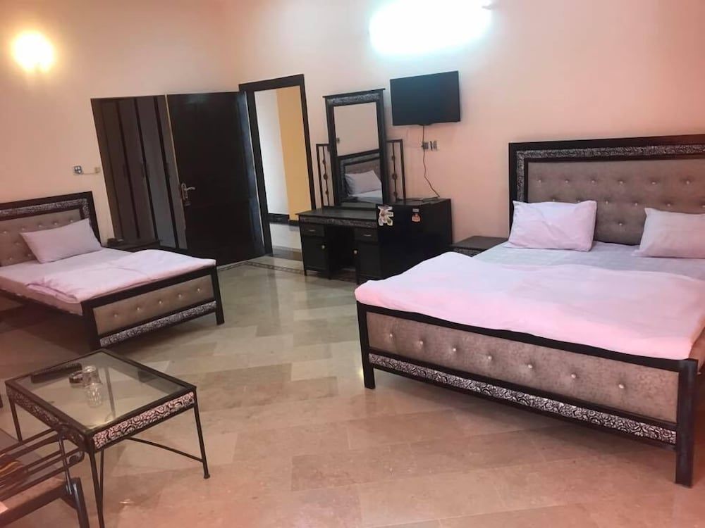 Al Harmain Restaurant Standard Double Room 6