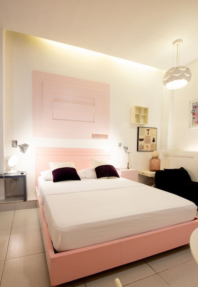 Hotel Monde Studio Suite, 1 Queen Bed 4