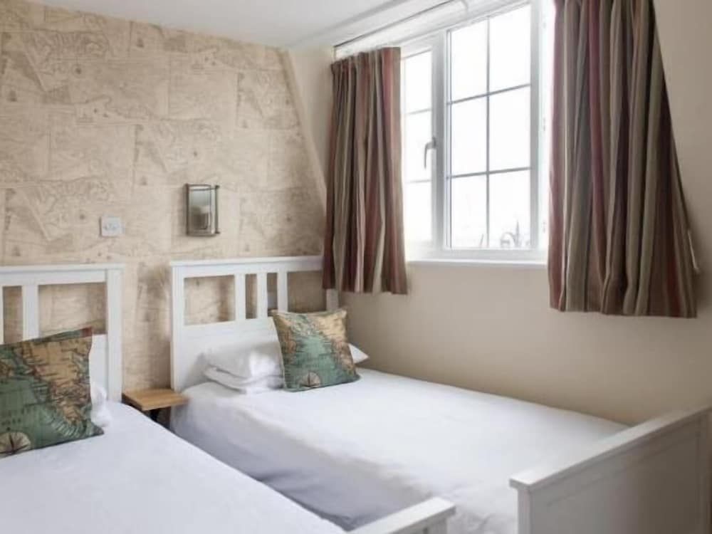 The Anchor Inn Twin Room, Ensuite 7