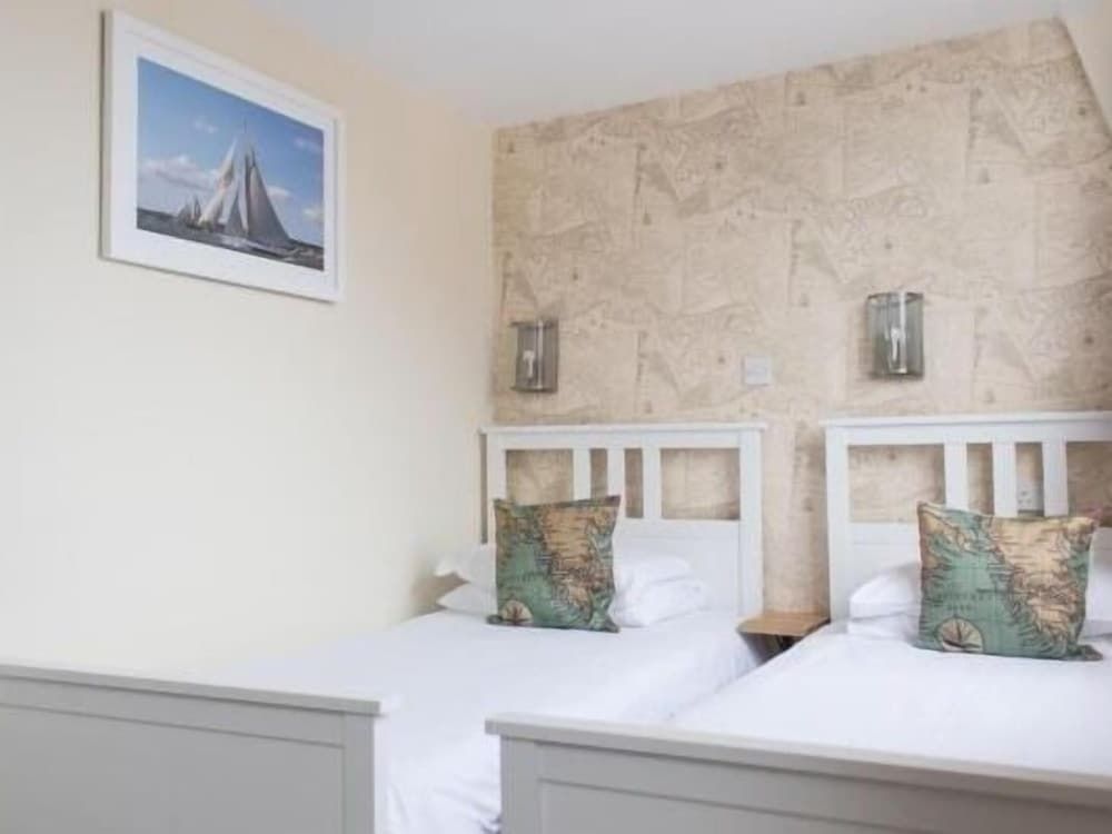 The Anchor Inn Twin Room, Ensuite 5