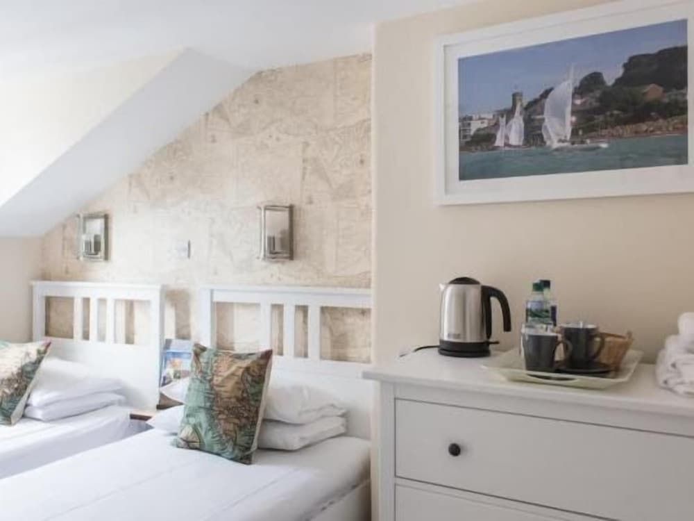 The Anchor Inn Twin Room, Ensuite 3