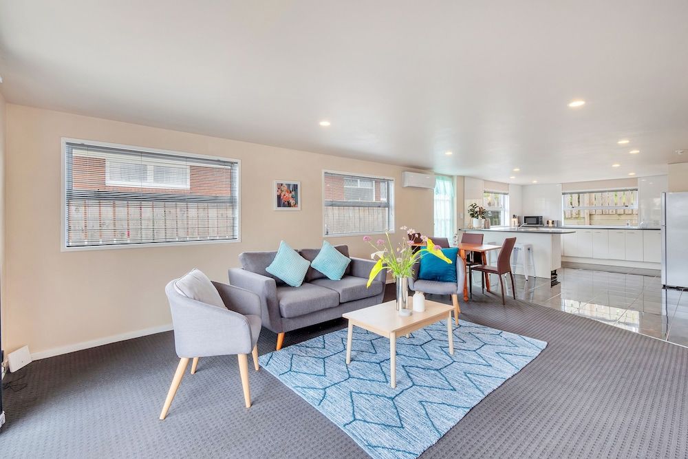 undefined Sunny Three Bedroom Pakuranga Delight 8