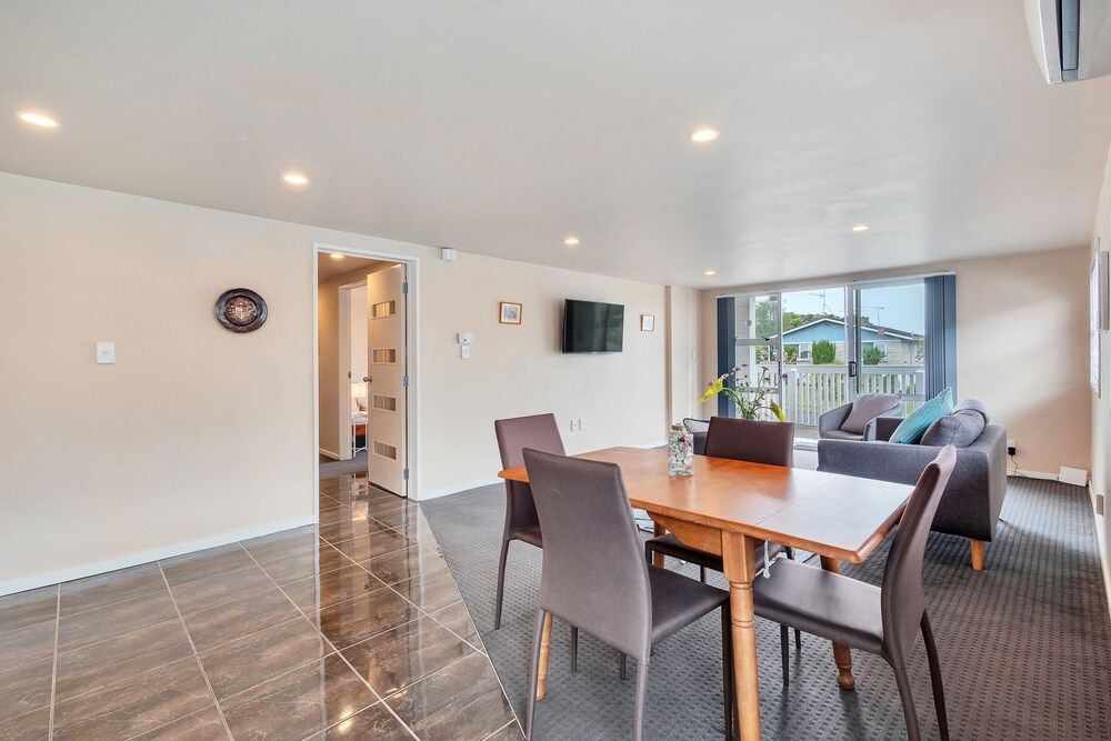 undefined Sunny Three Bedroom Pakuranga Delight 4
