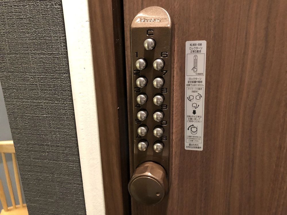 Top Edge Hostel Shared Dormitory, Women only (2nd Floor) 3