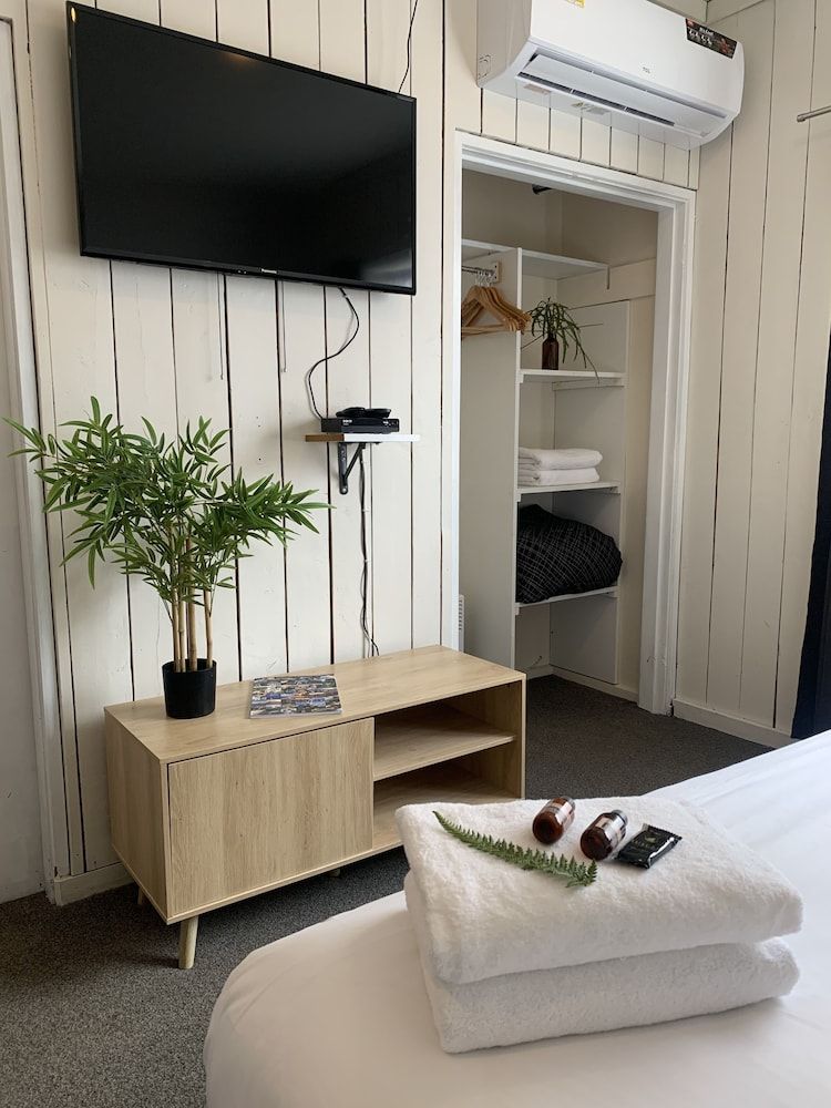 Snowman Lodge Superior Suite 4