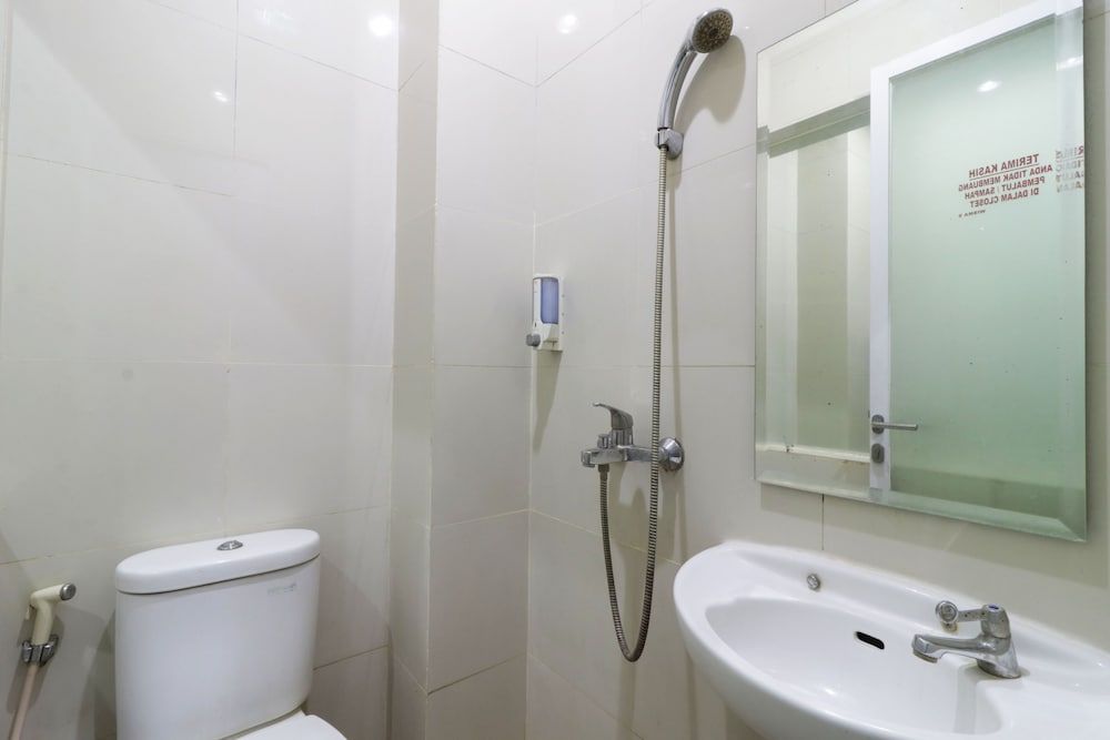 Wisma 9 Jakarta Superior Twin Room 9