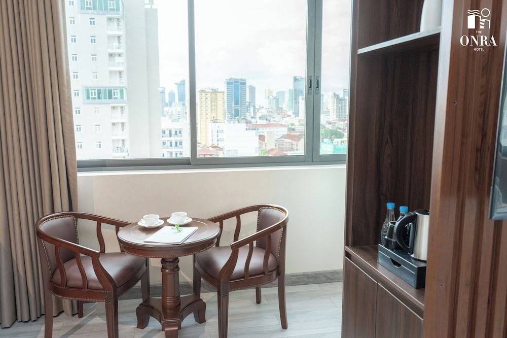 The ONRA Hotel Standard Twin Room 5