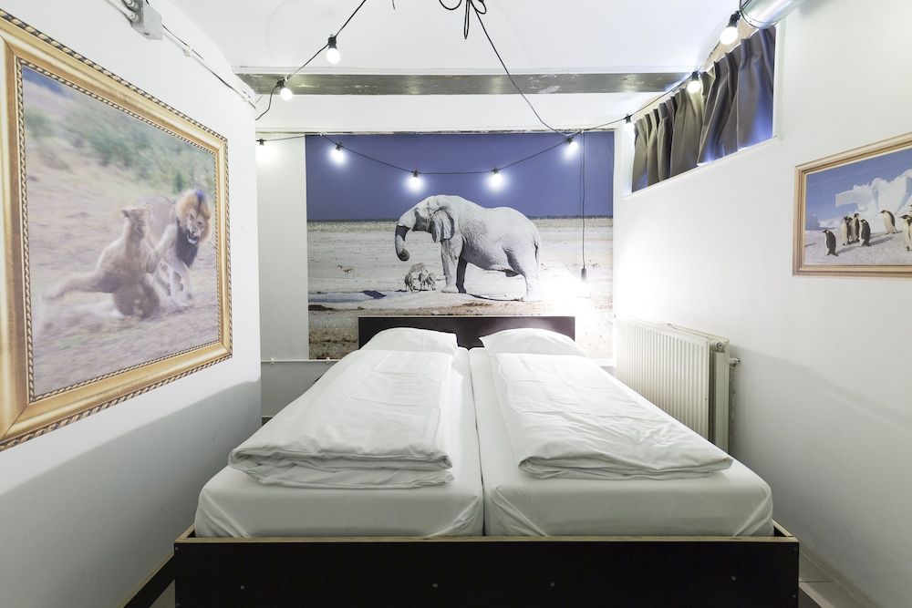 Basic Double Room, 1 Double Bed